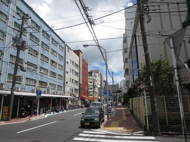 日本三大ドヤ街の一つ横浜「寿町」に行ってみた。なんかこの辺だけ様子が違う