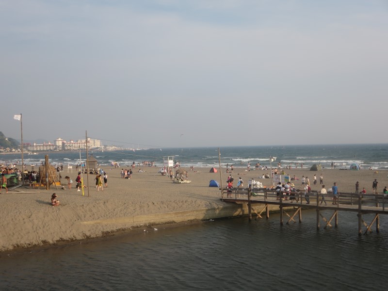 鎌倉の「由比ヶ浜海岸」は鎌倉を代表する海岸