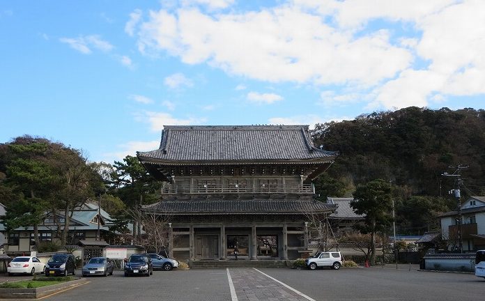 神奈川で唯一の関東十八檀林、浄土宗大本山「光明寺」